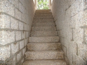 vymývané schodiště