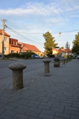 betonová zábrana hřib ve vymývaném povrchu oblázek