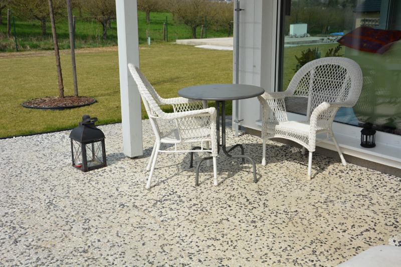 Vymývaná dlažba 50x50/6cm PLOŠNÁ