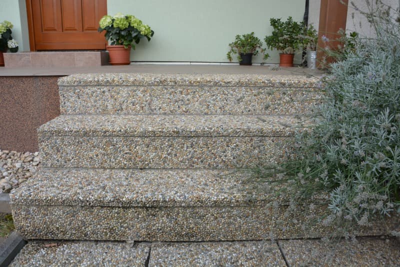 Obkladová podstupnice 100x14x3cm