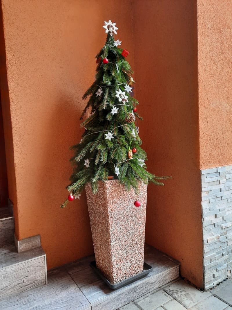 Květináč ZARA4 - výška 90cm