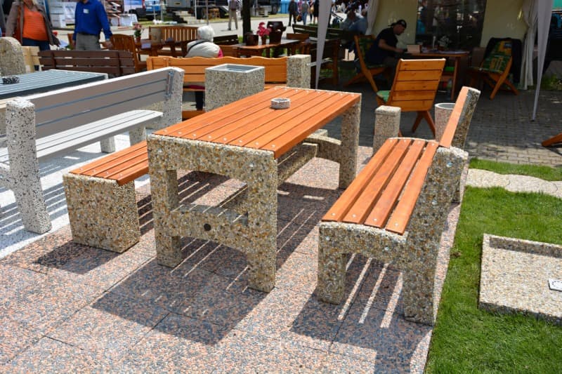 Stůl RADAN - sada betonů (bez dřeva)